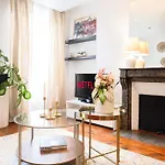 6 Guests Flat Champs Elysees 2 Bdr Διαμέρισμα *